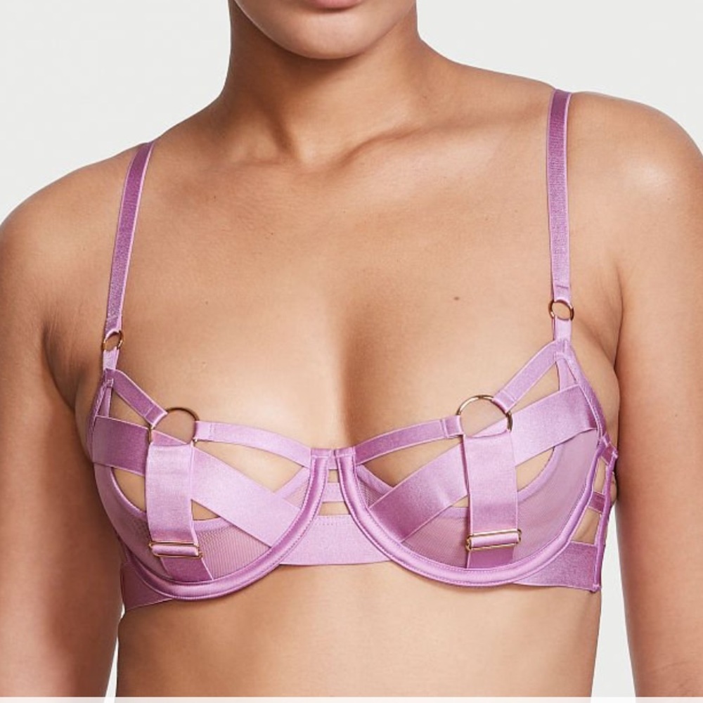 NWT VS sexy strappy Bra